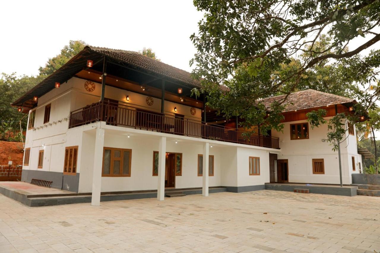 Best Heritage Home Iritti Экстерьер фото